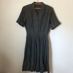 50/60’s style above knee vertical stripe dress.